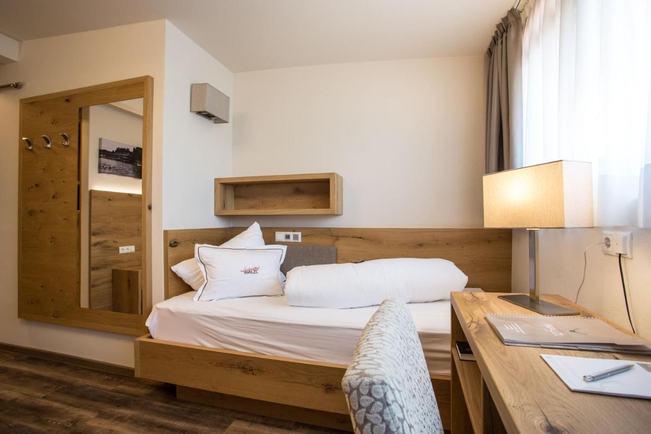 Zweibettzimmer